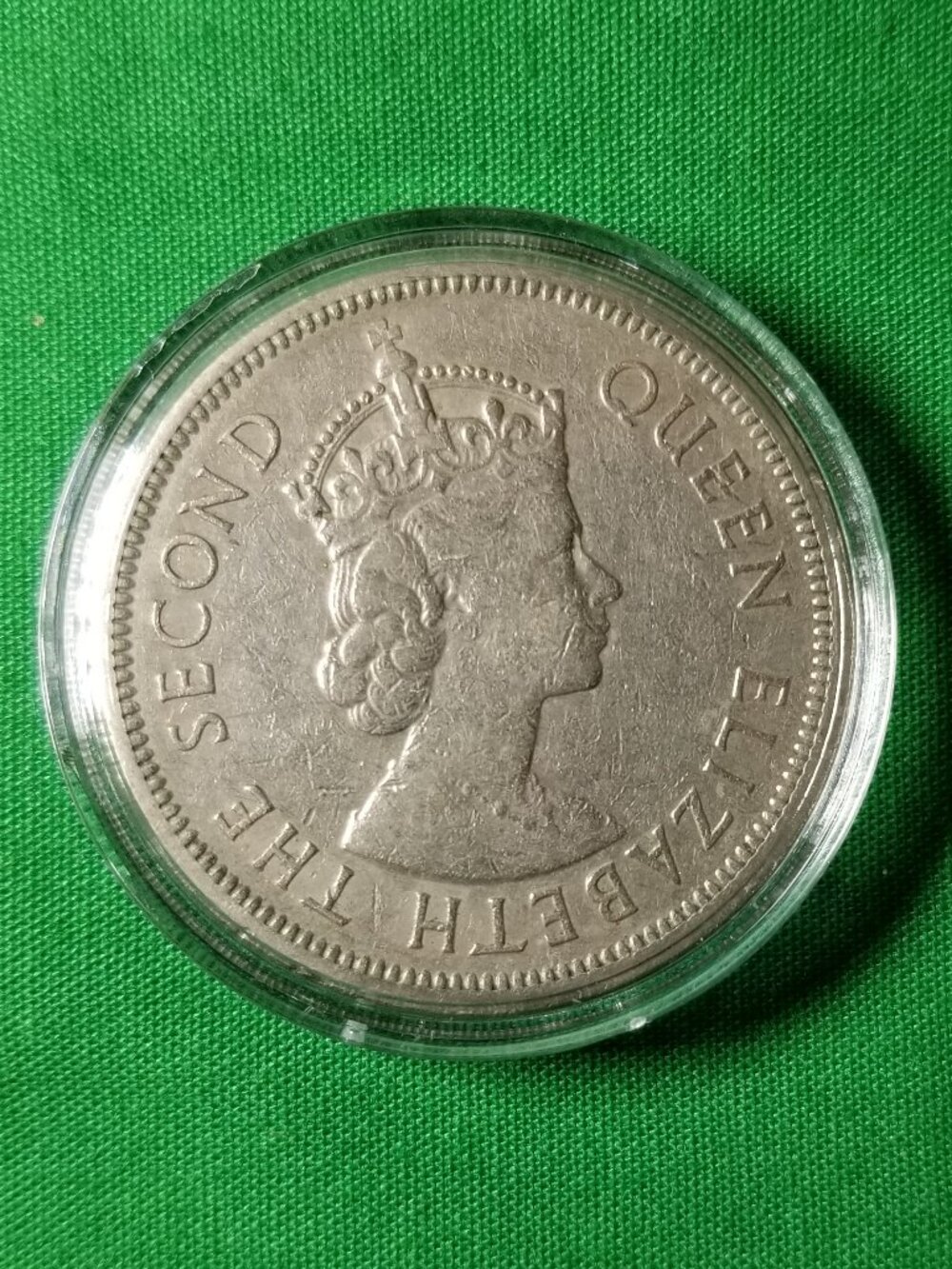 1960 Hong Kong 1 Dollar Nice Defined Circulated Coin Elizabeth II Good Condition